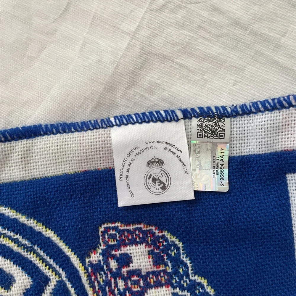 Real Madrid CF Official Soccer Futbol Knit Scarf El Mejor Club Del Mundo Spain
